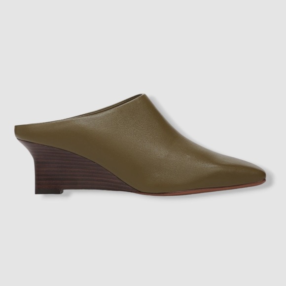 $350 VINCE Women's Green Benita‎ Square Toe Wedge Heel Mules Shoes
Size 8 - Picture 1 of 7